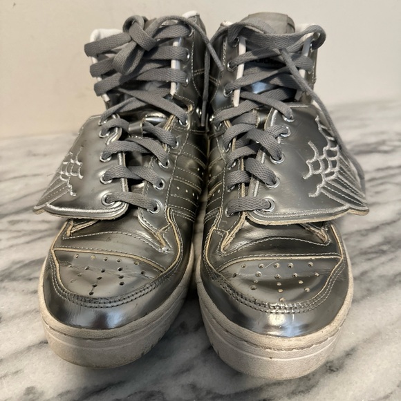 Jeremy Scott x Adidas Silver Winged Sneakers size 6 men - Picture 5 of 13
